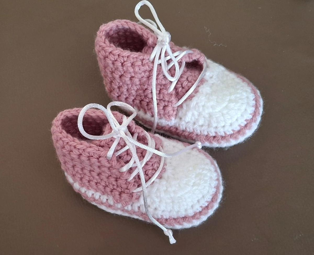 Baby Tekkies - pink