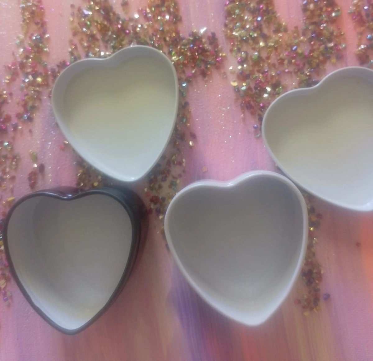 Heart wedding tins set of 16 - 8 Bride 8 Groom (Empty Tins)