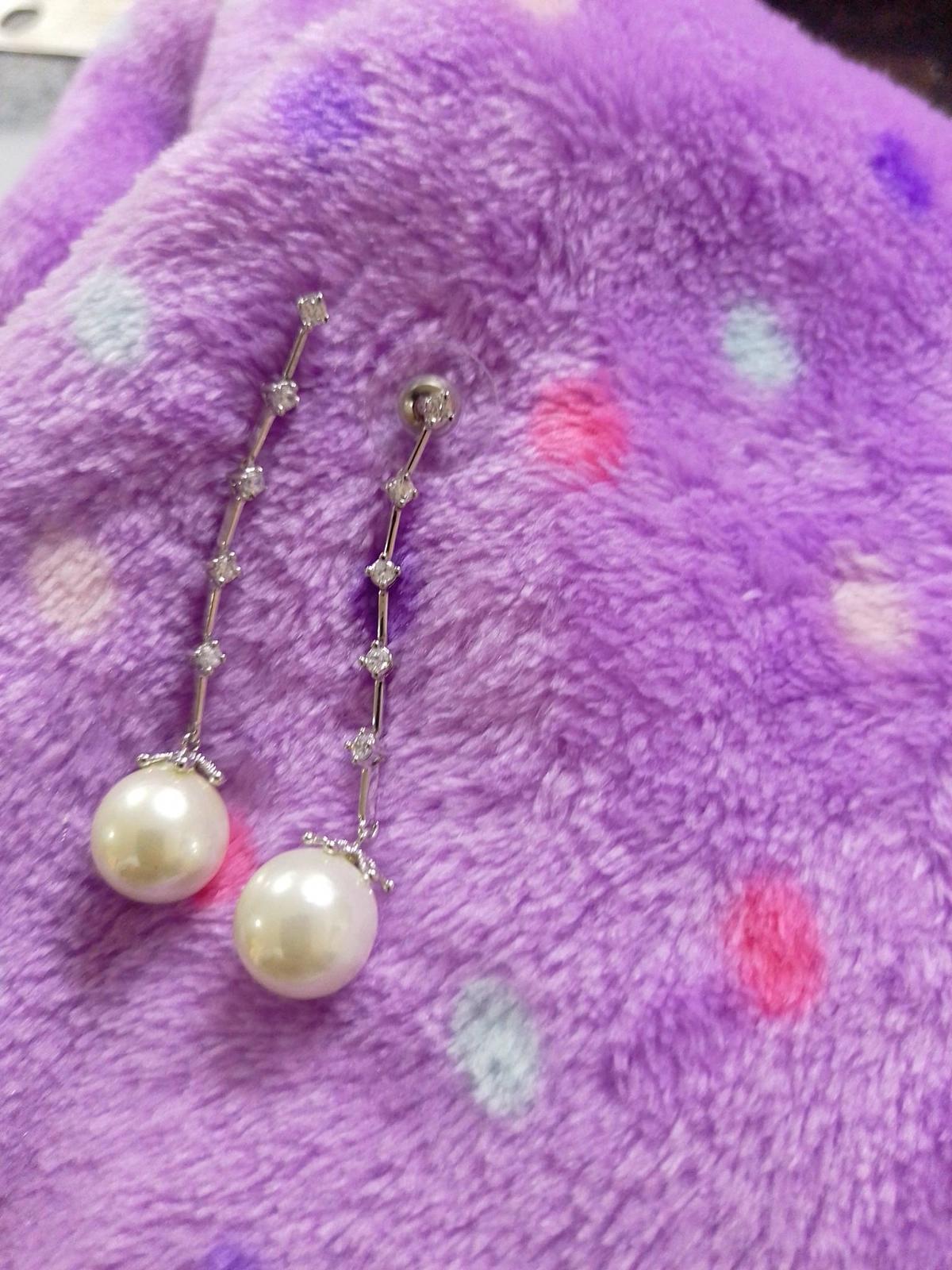 Pearl Dangle Earrings