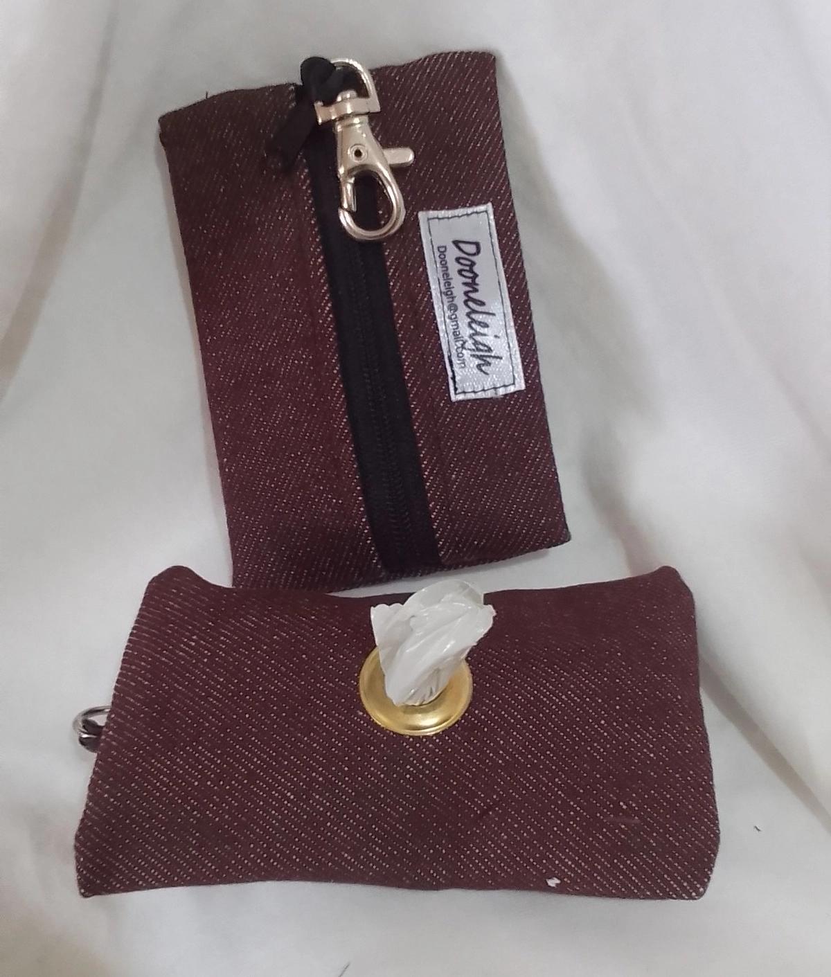Doggy doo pouch